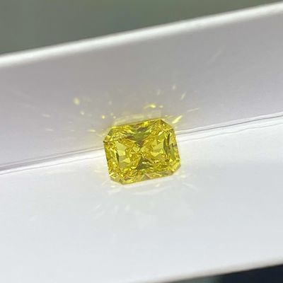 Το ακτινοβόλο συνθετικό εργαστήριο περικοπών δημιούργησε το κίτρινο καράτι διαμαντιών της 2-2.99