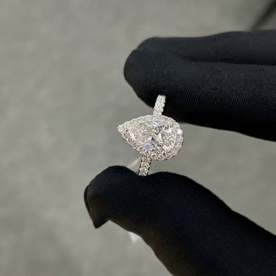 18k Πολιτισμένο Λευκό Διαμαντένιο Γυναικείο Δαχτυλίδι 1.53ct E VS1 Σχήμα Περιού Πλήρης Διαμαντένιος Στυλ Σώματος